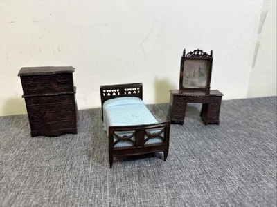 Cómoda cama muebles vintage para casa de muñecas Renwal. COMO ESTÁ Foto 1 de 4