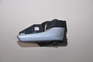 2010 - 2011 OEM TOYOTA PRIUS FRONT RIGHT PASSENGER SIDE INNER DOOR HANDLE - Bild 1 von 4