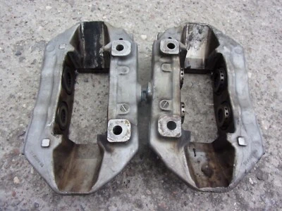 FERRARI 458 ITALIA BRAKE CALIPSER REAR LEFT RIGHT SET BREMBO - Image 1 of 4