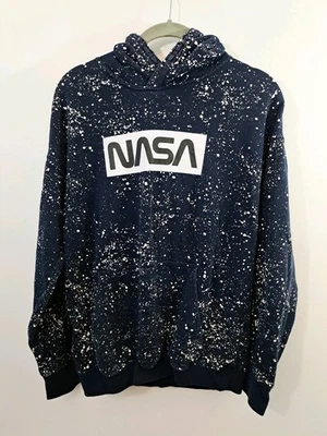 Sudadera con Capucha H&M Juvenil NASA Negra Blanca Moteada Talla 20 Usada en Excelente Condición Foto 1 de 4