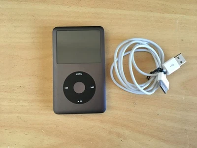  iPod classic 160gb 7 gen *Just 50 hrs use* V good condition - Image 1 of 4