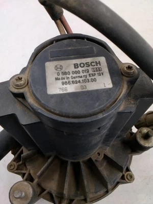 Bomba de inyección de aire secundaria Smog Porsche 986 Boxster 1997-1999 98662410300 BX Foto 1 de 4