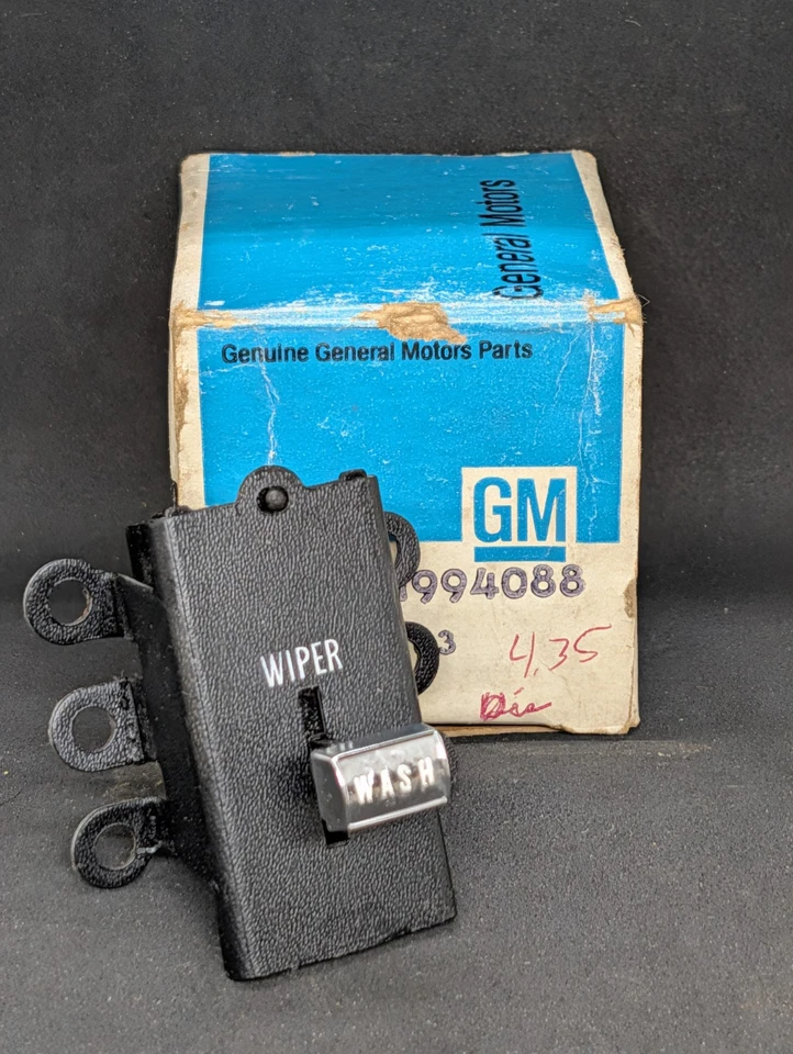 Nuevo de Lote Antiguo 1970 1971 Pontiac Tempest Lemans GTO SIN INTERRUPTOR LIMPIAPARABRISAS DE PARQUE EMPOTRADO Foto 1 de 4