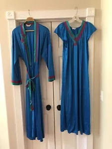 Vintage, Silky Vanity fair ,Gown (M) & Robe (L) Set Peignoir , Made In The USA - Picture 1 of 9