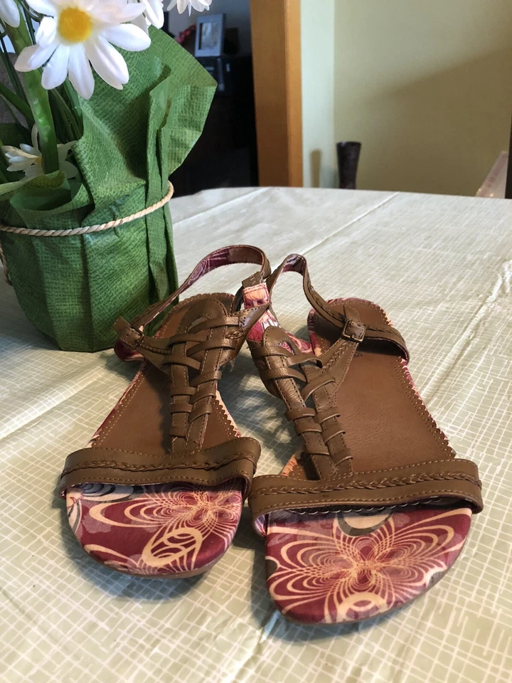 Sandalias Hush Puppies para mujer talla 12 Foto 1 de 4