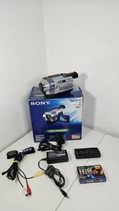 Sony DCR-TRV245 Digital8 Tape Digital Video Camera HANDYCAM Complete Working Set - Picture 1 of 11