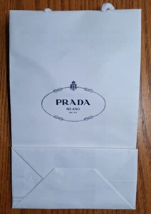 Auténtica bolsa de compras de regalo de papel blanco PRADA Milano pequeña - Imagen 1 de 2