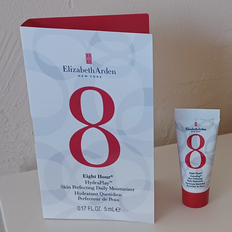 Crema hidratante diaria perfeccionadora de la piel Hydraplay de 8 horas Elizabeth Arden 5 ml de viaje Foto 1 de 1