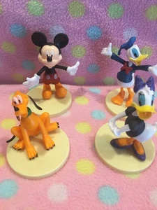 Disney Mickey Mouse Donald Duck Daisy & Pluto Figures Accessory Set Cute! - Picture 1 of 11