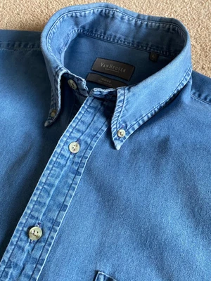 VAN HEUSEN INDIGO LIGHT WEIGHT LONG SLEEVE COUNTRY DENIM SHIRT L LARGE - Image 1 of 4