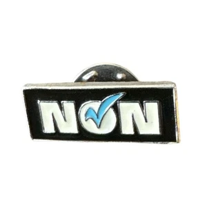 Vtg 1995 Quebec Referendum NON Pin Badge - Picture 1 of 1