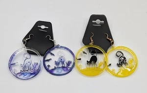 Handmade Scaredy Cat earrings epoxy resin - Halloween - Dangle 2" diameter - Picture 1 of 5