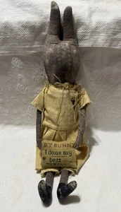 Prim. Bauernhaus Volkskunst Stoff Hase Kaninchen im Kleid hält Muster - 20,75 Zoll Puppe - Bild 1 von 14