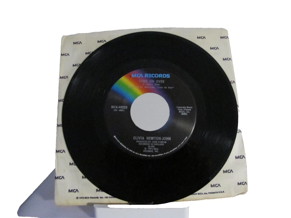 45 RECORD - OLIVIA NEWTON JOHN - COME ON OVER - Image 1 of 1