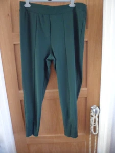 PULL ON ELASTIC WAIST SIZE 20 MIN IRON STRETCH TAPER LEG FRONT SPLIT 28L GREEN - Picture 1 of 3