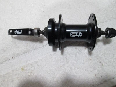 MTB Cannondale c4 Front Disc Hub 6 Bolt 32 holes with Skewer HB25 - Image 1 of 4