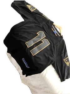 Julian Edelman Medium Men’s New England Patriots And Jersey Worn One - Picture 1 of 5