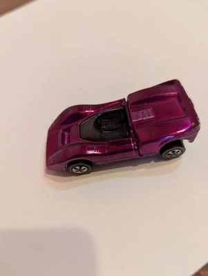 Hot Wheels Magenta Redline McLaren M6A, 1968 Very Good Condition - Image 1 of 4