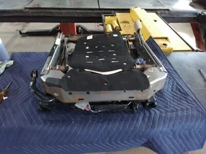 08 09 10 11 12 13 CADILLAC CTS RH SEAT BOTTOM FRAME ASSEMBLY - Bild 1 von 7