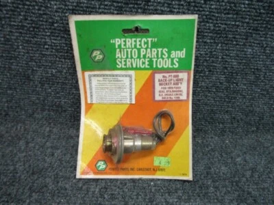 Enchufe de repuesto Ford 1973/enchufe de luz trasera NORS Foto 1 de 4