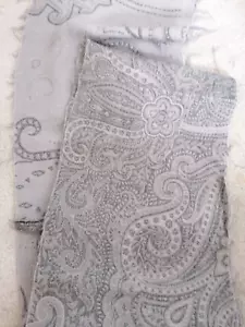 De le Cuona Serenity luxury Wool grey snow paisley joined Fabric panel 260x25cm - Picture 1 of 10