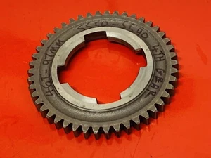 VESPA SS50 SS90 46 DIENTES 97MM DIÁMETRO 4TA MARCHA EN MUY BUEN ESTADO USADO - Imagen 1 de 6