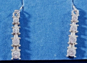 AVON Earrings Love’s Path Dangle Rhinestone Silvertone Pierced Hook - Picture 1 of 3