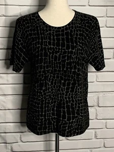 Sag Harbor Women’s Animal Print Pullover Knit Sweater Size Medium - Picture 1 of 9