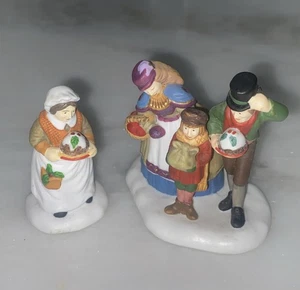 Vintage Dept 56 Heritage Village "Christmas Pudding Costermonger" 2 Stück. - Bild 1 von 8