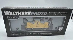 Walthers Proto Chesapeake & Ohio C&O 25' Caboose 90725 HO Scale - Picture 1 of 8