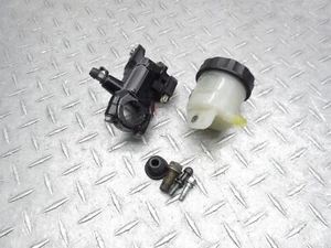 2005 04 05 Suzuki GSXR 750 GSXR750 Front Brake Master Cylinder Parts Only - Picture 1 of 10
