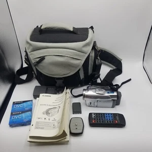 TESTED Canon Elura 70 DVC Digital Video Camcorder 18x Optical Tape Transfer VCR - Picture 1 of 13