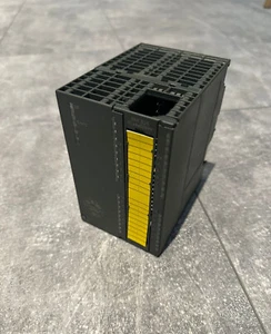 Siemens 6ES7 326-1BK02-0AB0 6ES7326-1BK02-0AB0 Simatic S7-300 no/2800 - Imagen 1 de 2