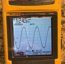 Fluke 123 20MHz Industrial ScopeMeter Scope Oscilloscope Multimeter