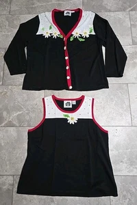 Storybook knits Daisies Cardigan And Vest READ - Afbeelding 1 van 9