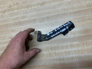 2003-2008 ELEMENT UNDER BODY SHIFT CABLE BRACKET (WITH AUTOMATIC) - Picture 1 of 7