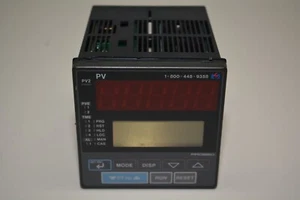 Blue M Electric 45298 PRO550 Style S1 Temperature Process Controller #W2015 - Picture 1 of 5