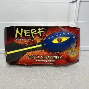 2003 HASBRO NERF PLAY YOUR GAME VORTEX MEGA HOWLER FLYING FOOTBALL NEW - Picture 1 of 11