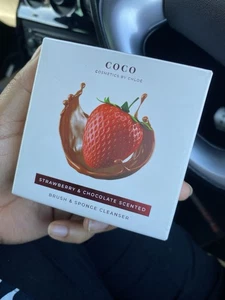 Coco Cosmetics By Chloe Strawberry & Chocolate Brush & Sponge Cleanser NEW 07/26 - Picture 1 of 2