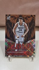 2022-23 Donruss Unleashed Diamond #11 Giannis Antetokounmpo Bucks