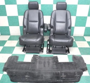 *WEAR* 14' YUKON SWB Black Heated Leather Rear 2nd Second Row Captain Seats Pair - Picture 1 of 10