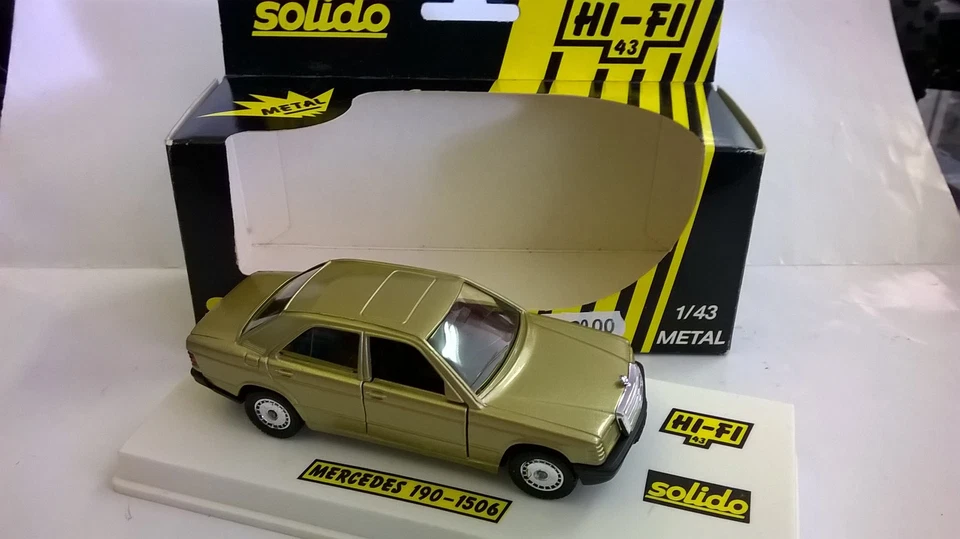 SOLIDO 1:43 DIE CAST AUTO MERCEDES 190 ORO ART 1506 - Immagine 1 di 1