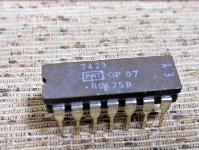 (Lote de 5) PMI 7429 IC DIP 14 PIN OP 07 Foto 1 de 2