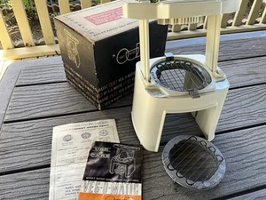 Vintage 1961 Veg-O-Matic Food Preparer Slice & Dice w/ Original Box & Manual 60s - Picture 1 of 11