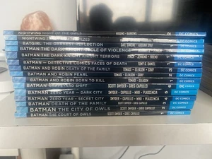 Stack Of 15 DC New 52 Batman Graphic Novels | Sun Damage - Picture 1 of 3