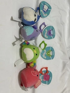 4 SQUISHMALLOWS CLIP-ONS Lot gemischt THEMEN Wolfe Cardona Verkäufer neu mit Defekt - Bild 1 von 4