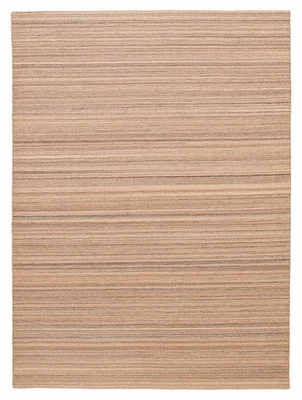 Hand loomed Area Rug 5'8" x 7'10" Traditional Wool Oriental Carpet - Image 1 of 4