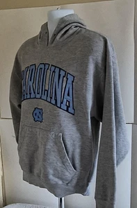 North Carolina Tar Heels Hoodie Sweatshirt Mens Medium NCAA Basketball Carolina - Picture 1 of 7