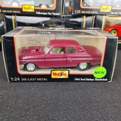 AUTO MAISTO EDIZIONE SPECIALE 1964 FORD FAIRLANE THUNDERBOLT 1:24 IN SCATOLA - Immagine 1 di 4