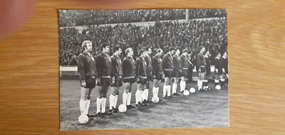 England Team Line-up Mexico 1970 German Bergmann-Verlag WC Postcard - Image 1 of 2
